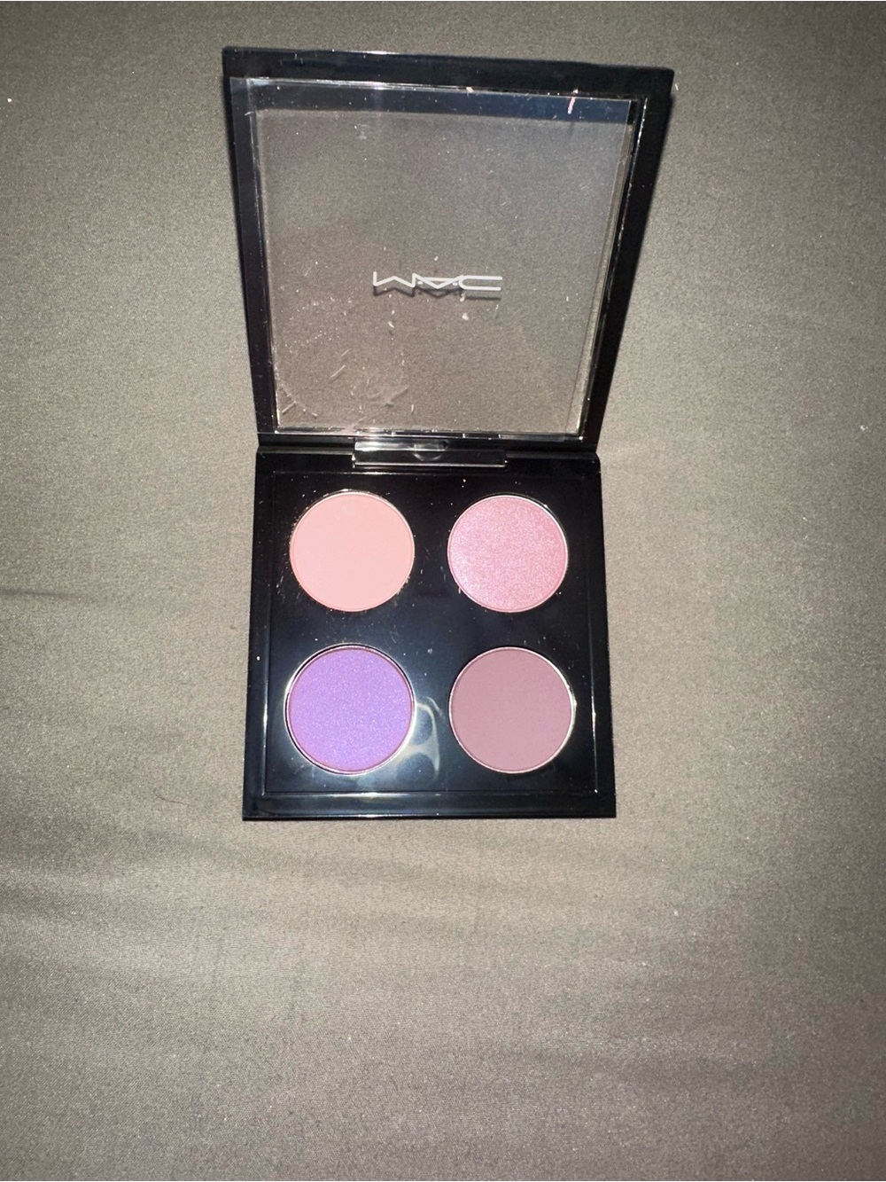 MAC Cosmetics Pink and Violet Eyeshadow Quad